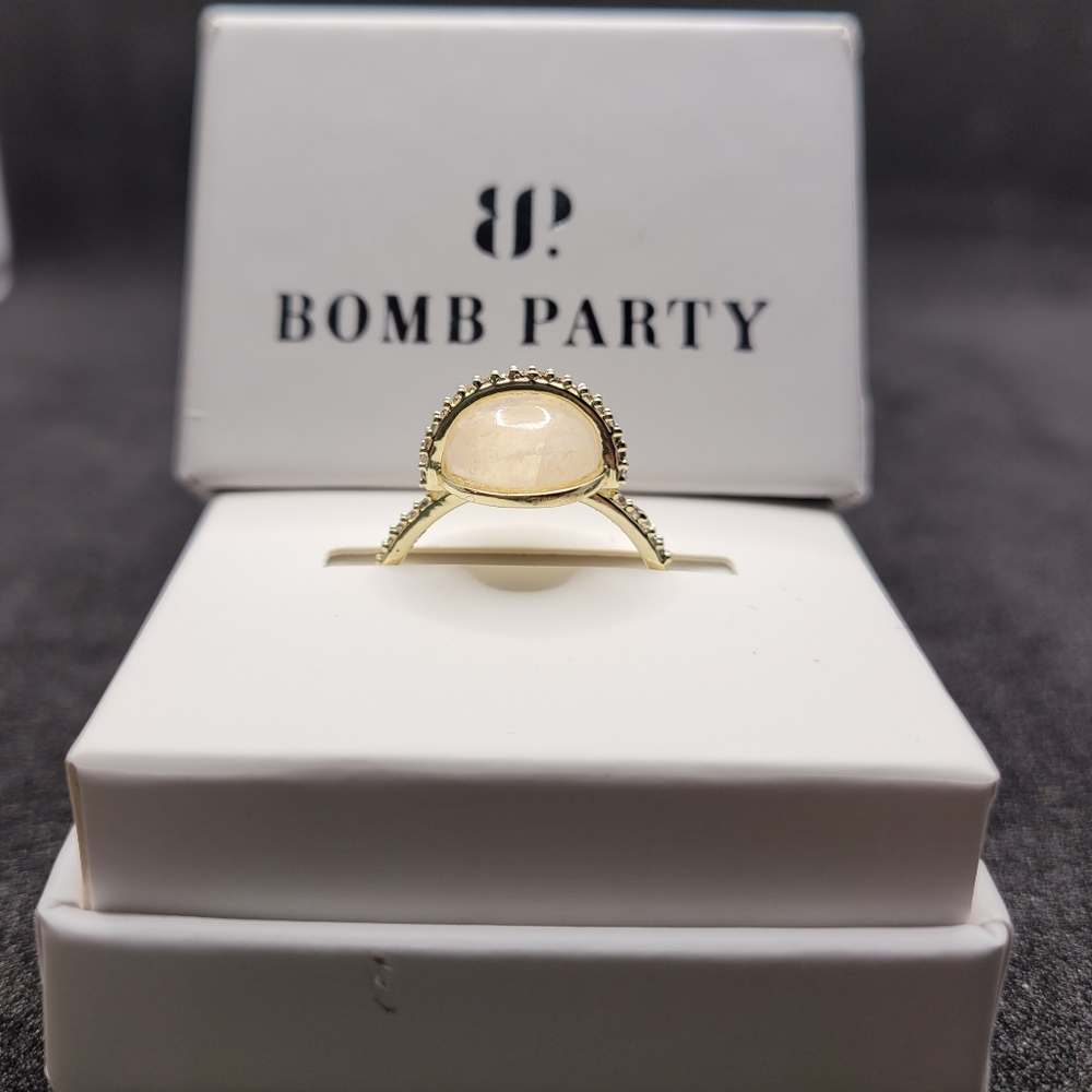 Ring Bomb Hostess Ring, size 7 RBP2879